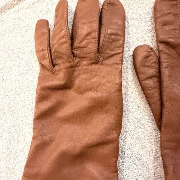 Isotoner Brown Leather Women 8 Gloves Knit Lined Casual Vintage Camel Classic - Picture 5 of 8